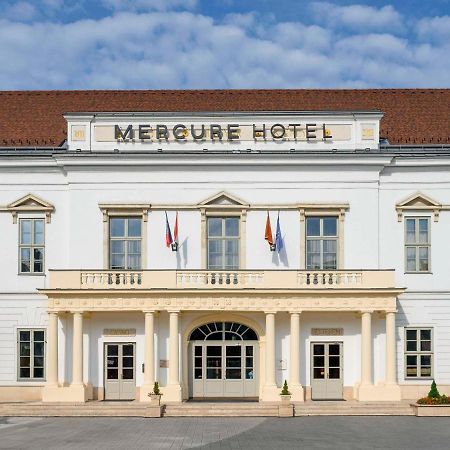 Mercure Szekesfehervar Magyar Kiraly ภายนอก รูปภาพ